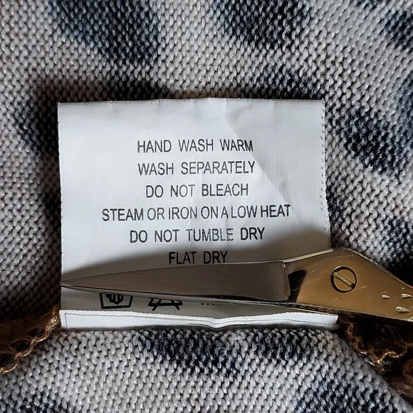 Bettie Page by Tatyana Brown & Tan Retro Leopard Print Crop Sleeve Cardigan XL - Picture 8 of 8